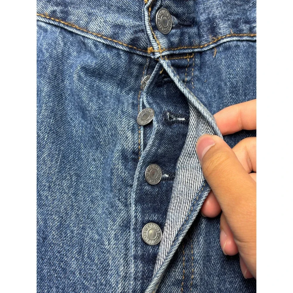 Levis 501 Original Fit Blue Jeans Mens W42 L30 Button Fly Medium Wash Denim